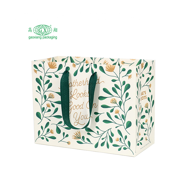 Prix ​​de gros pas cher luxe célèbre marque cadeau personnalisé imprimé sac en papier kraft blanc avec votre propre logo